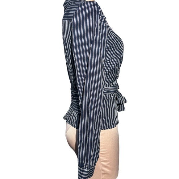 Maeve-Anthropologie navy top white rope stripes. Size 4. Absolutely gorgeous. - Picture 4 of 14